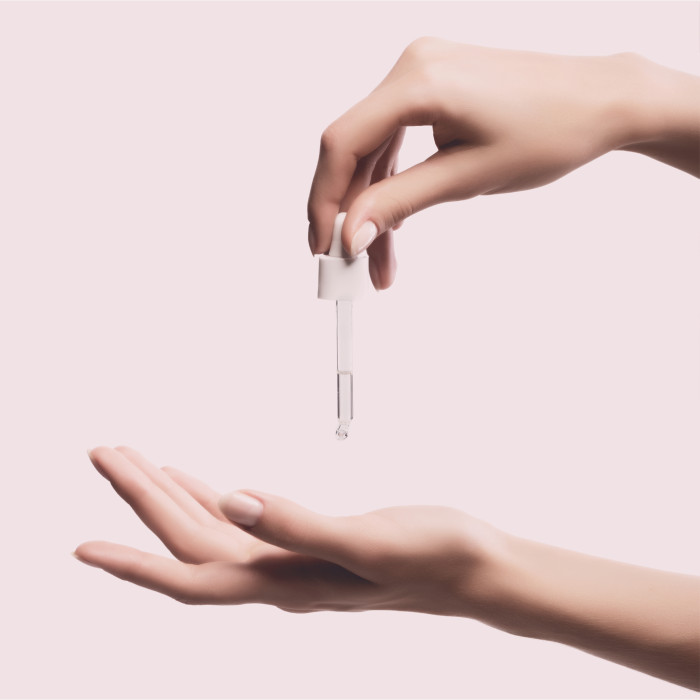 Смягчающая сыворотка-нектар для чувствительной кожи Dolce+ Intense Relief Nectar In Drops