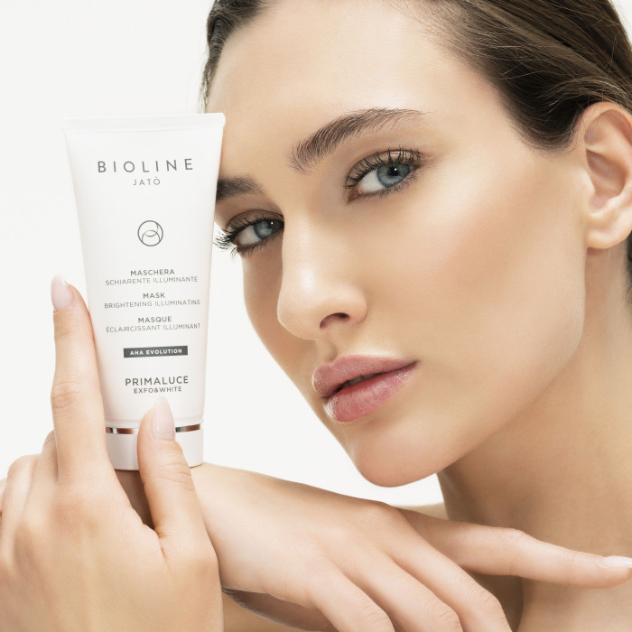 Осветляющая маска Primaluce Exfo&White Brightening Illuminating Mask
